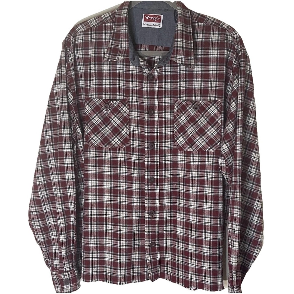 Wrangler Men's XL Red‎ Plaid Flannel Shirt Frayed Hem Vintage-Style